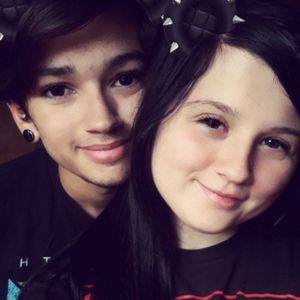 Meet your Posher, Cassidy rae